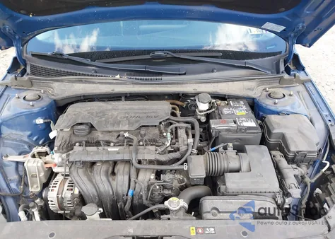 2021 Hyundai Elantra Sel z USA, uszkodzony, nr VIN 5NPLM4AG3MH021924